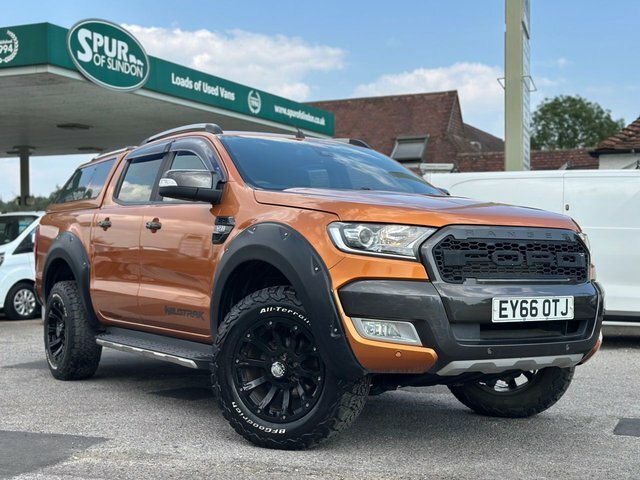 Ford Ranger Tdci Wildtrak Pickup Double Orange