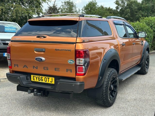Ford Ranger Pick Up Double Cab White #32