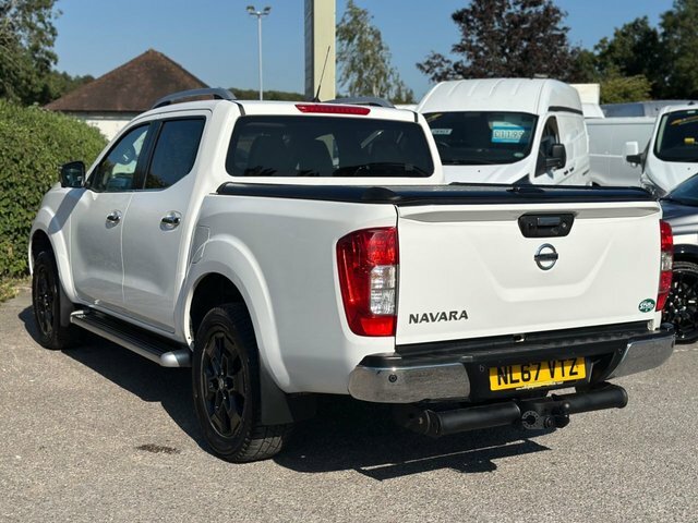 Nissan Navara Dci Tekna Pickup Double White #5