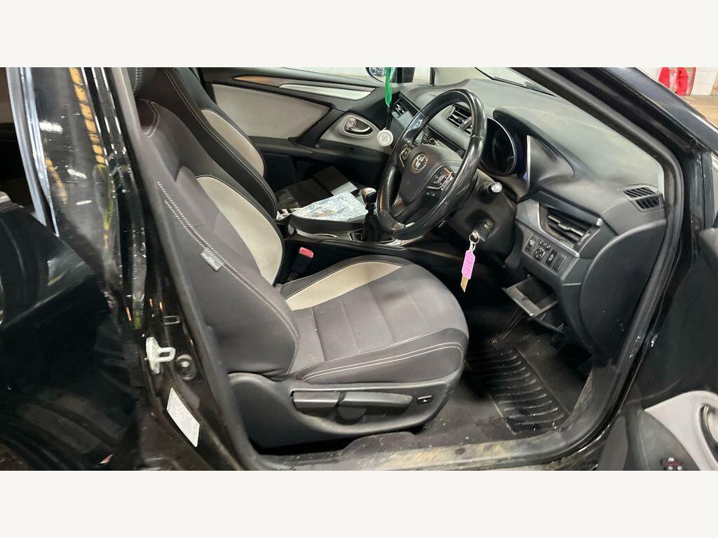 Toyota Avensis 2.0 D-4d Business Edition Touring Sports Euro 6 S Black #5