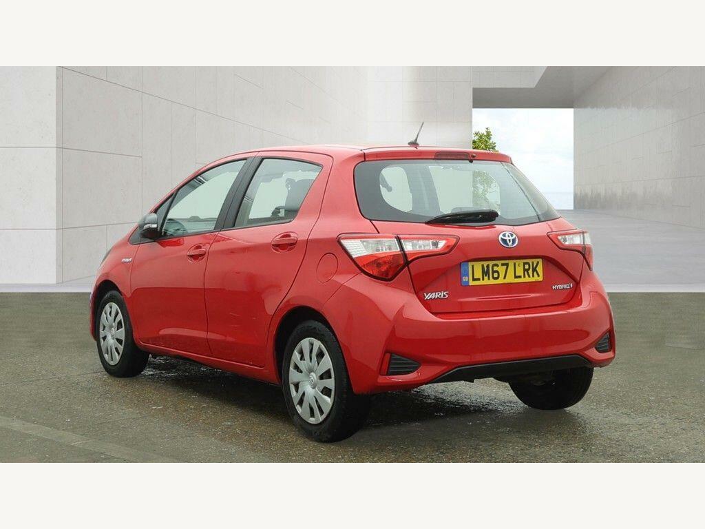 Toyota Yaris 1.5 Vvt-h Active E-cvt Euro 6 Ss Red #3