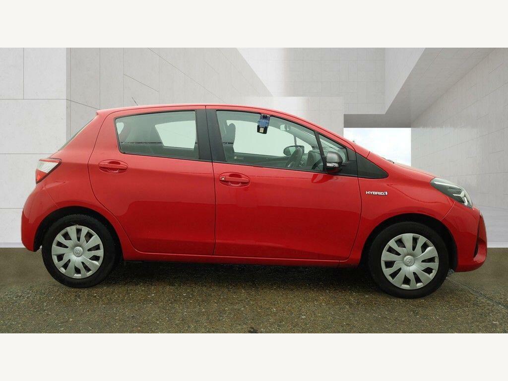 Toyota Yaris 1.5 Vvt-h Active E-cvt Euro 6 Ss Red #6
