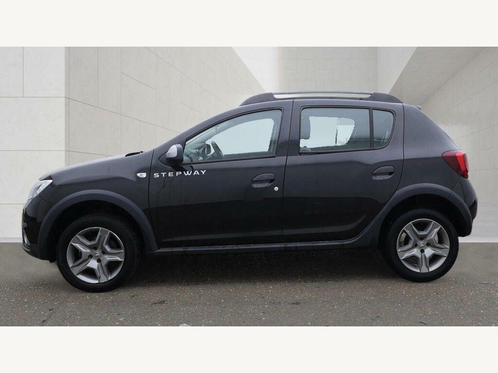 Dacia Sandero Stepway 1.5 Dci Laureate Euro 6 Ss Black #6