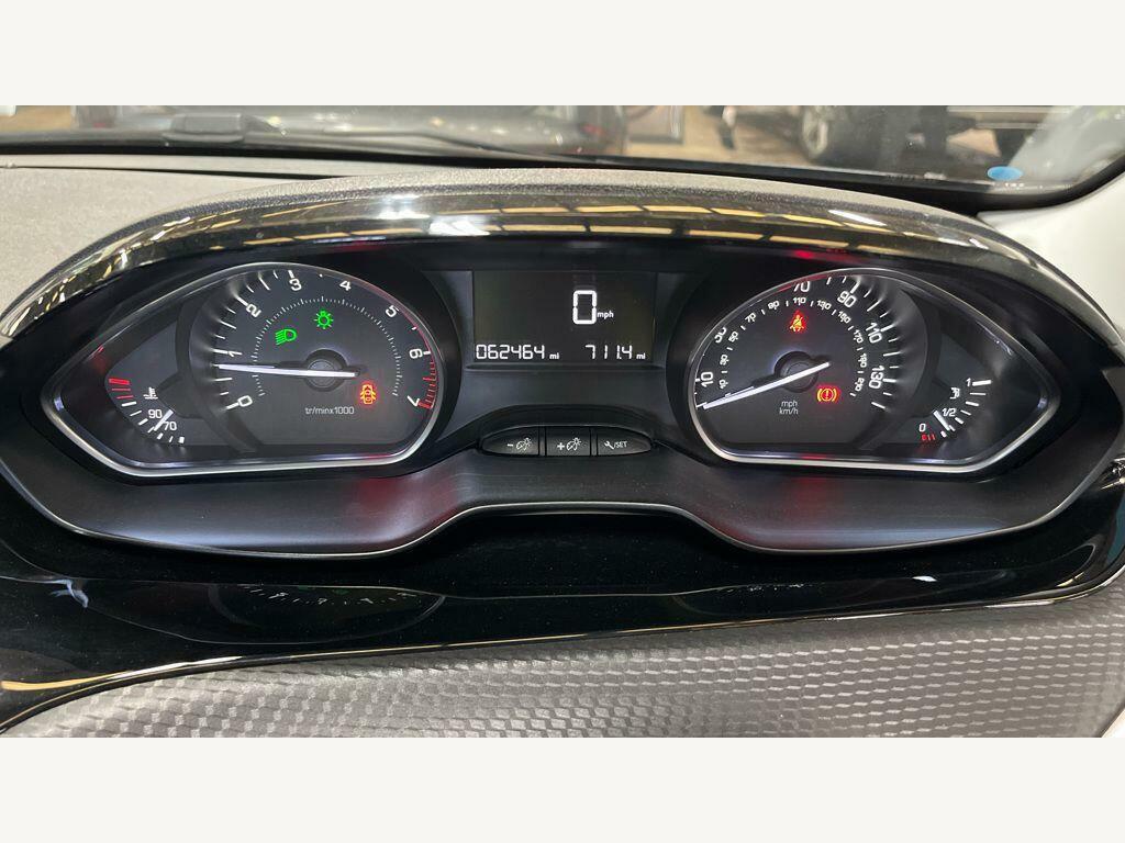 Peugeot 208 Active Grey #10