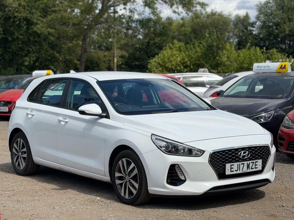 Hyundai I30 1.6 Crdi 109Ps Se Nav White #35