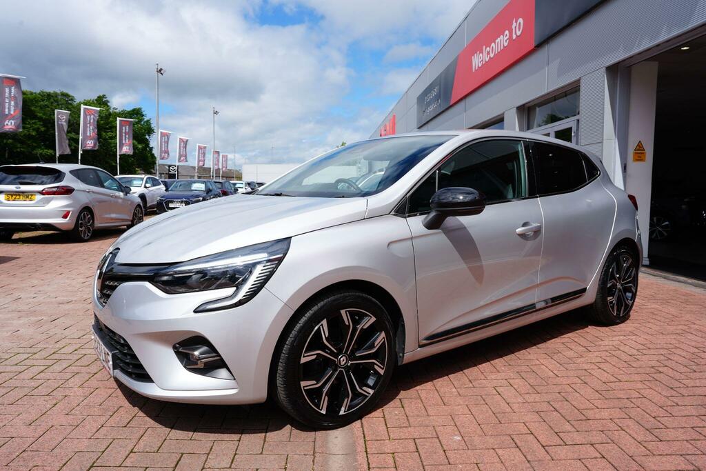 Renault Clio 1.0 Tce Techno Hatchback Euro 6 Silver