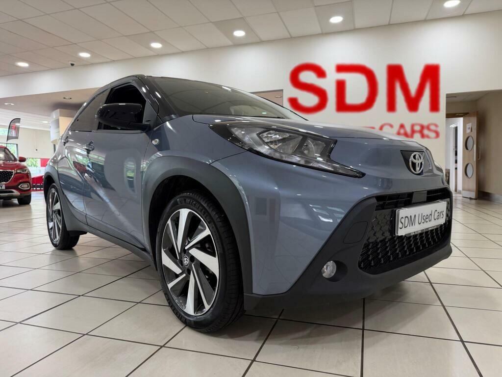 Toyota Aygo X 1.0 Vvt-i Edge Hatchback X-shift Euro 6 Grey