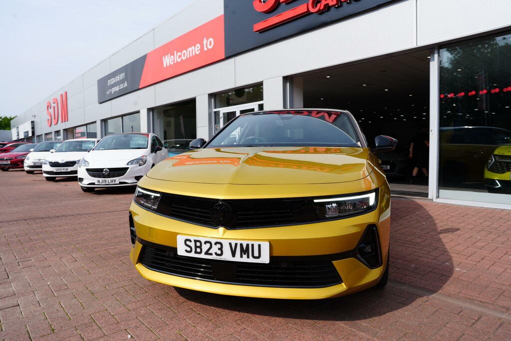 Vauxhall Astra 1.2 Turbo Gs Hatchback Euro 6 Ss SB23VMU Yellow #4