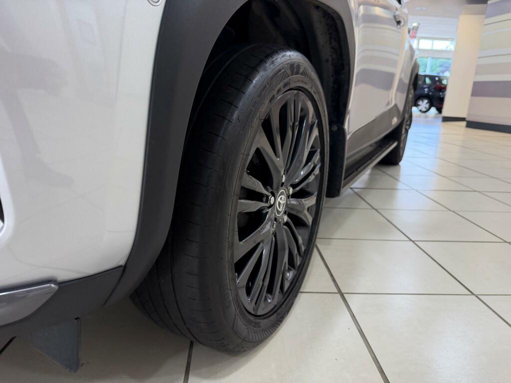 Toyota Yaris Cross Yaris Cross Dynamic Hev Yellow #36