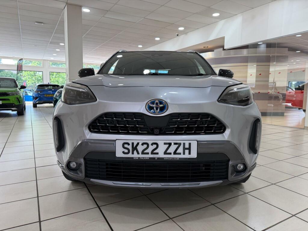 Toyota Yaris Cross 1.5 Vvt-h Dynamic Suv Hybrid E-cvt Awd Silver #2