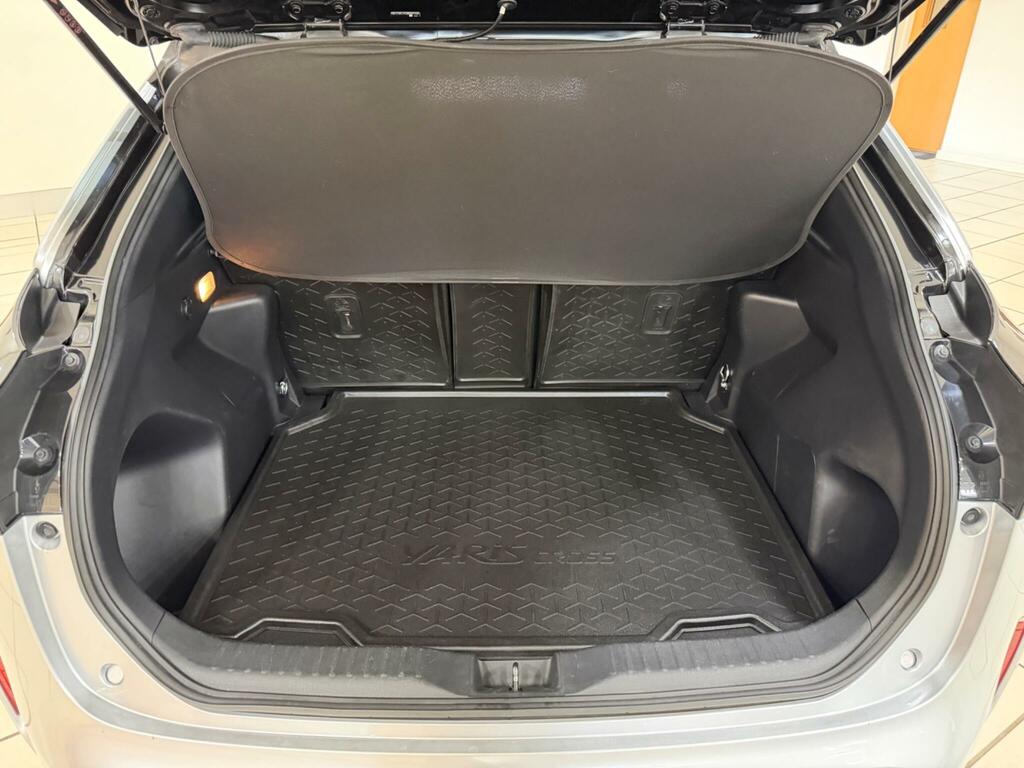 Toyota Yaris Cross Yaris Cross Dynamic Hev Yellow #44