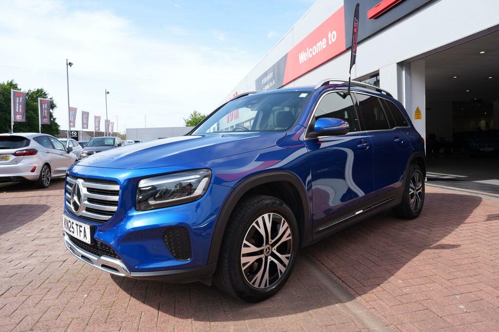Mercedes-Benz GLB Class 1.3 Glb200h Mhev Sport Executive Suv Blue
