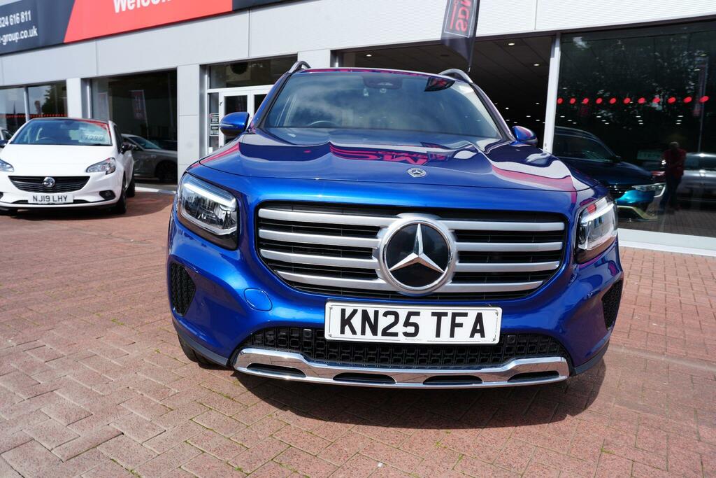 Mercedes-Benz GLB Class 1.3 Glb200h Mhev Sport Executive Suv Blue #3