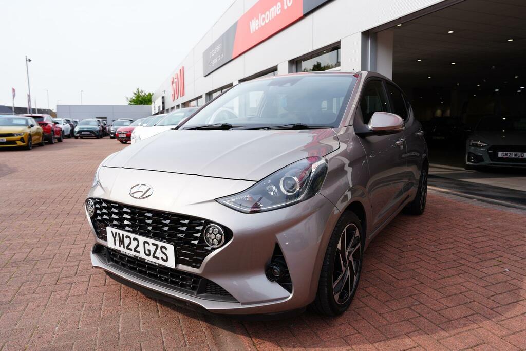 Hyundai I10 1.2 Premium Hatchback Euro 6 Ss Brown
