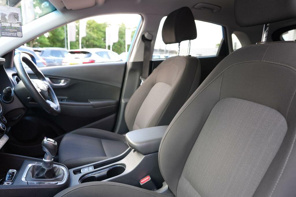 Hyundai Kona Automatic Black #53