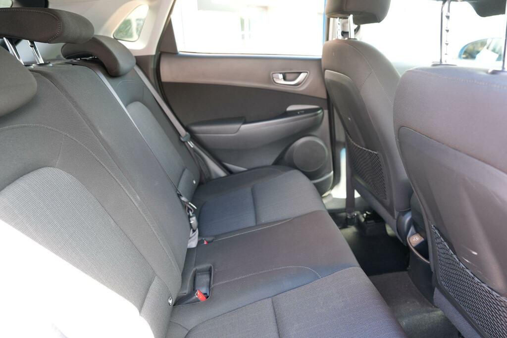 Hyundai Kona Automatic Black #31
