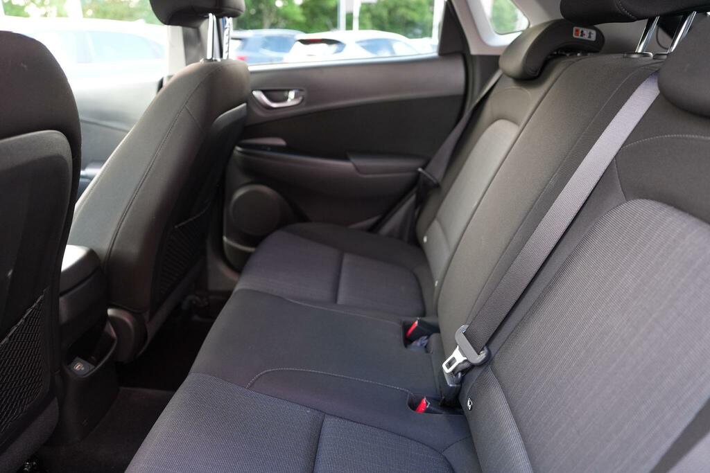 Hyundai Kona Automatic Black #35