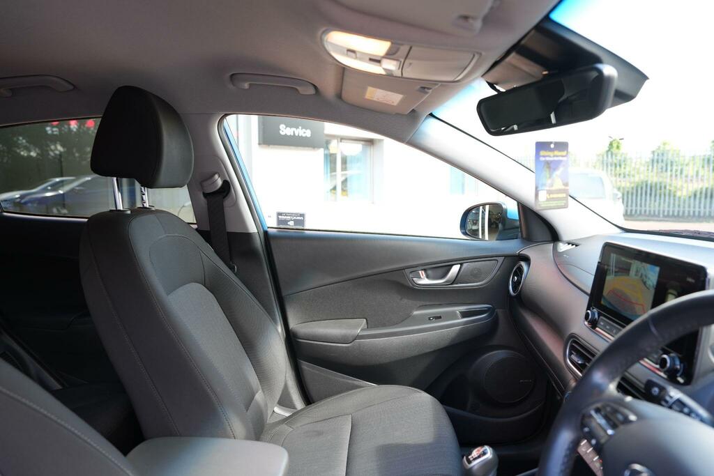 Hyundai Kona Automatic Black #29