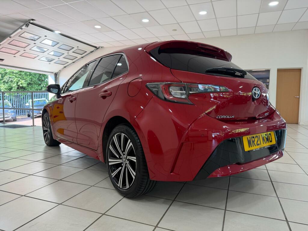 Toyota Corolla 1.8 Vvt-h Gpf Design Hatchback Hybrid C Red #4