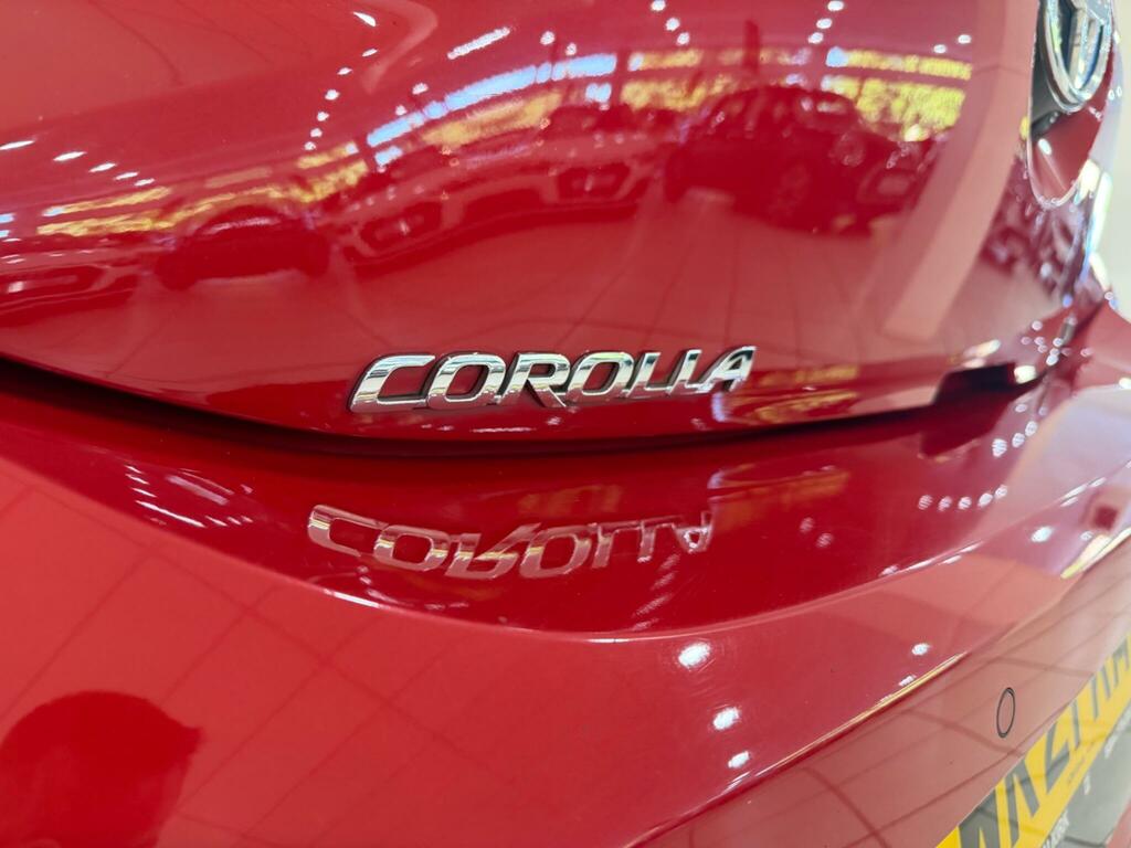 Toyota Corolla 1.8 Icon Tech 121 Bhp White #45