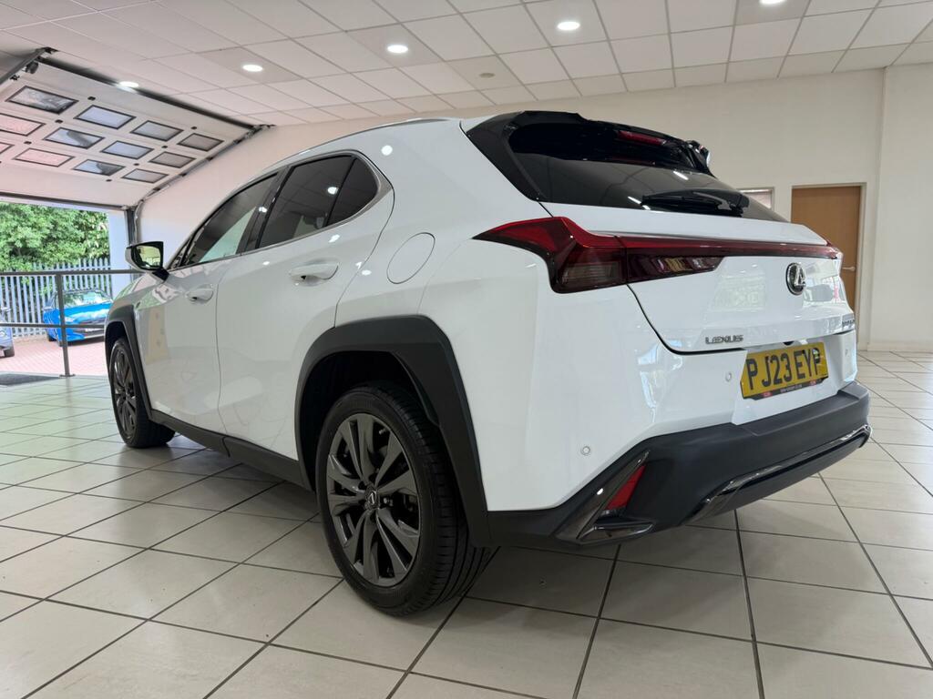 Lexus UX 2.0 250H F Sport Design Suv Hybrid E-cv White #4