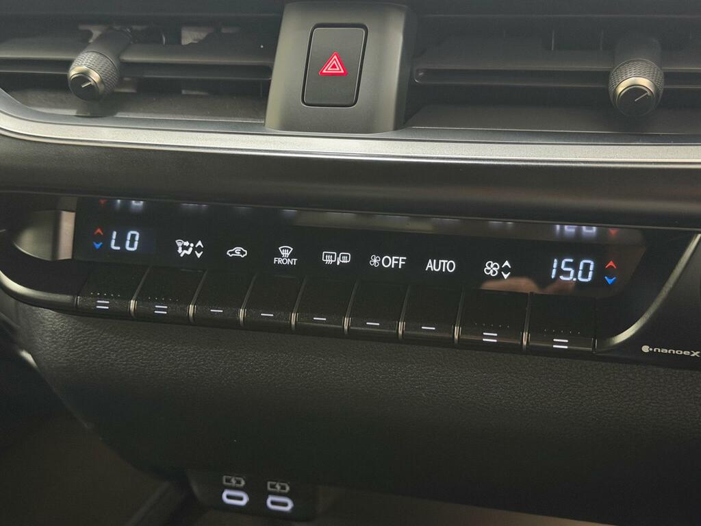 Lexus UX 250H 2.0 Cvt Premium Plus White #23