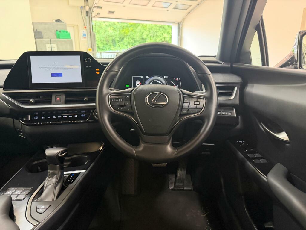 Lexus UX 250H 2.0 Cvt Premium Plus White #41