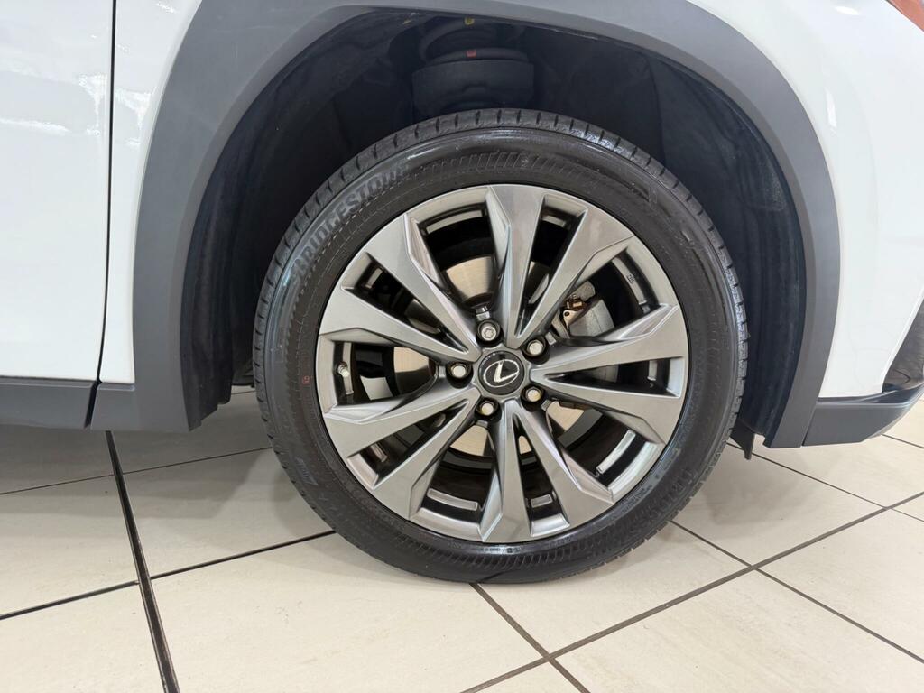 Lexus UX 250H 2.0 Cvt Premium Plus White #26