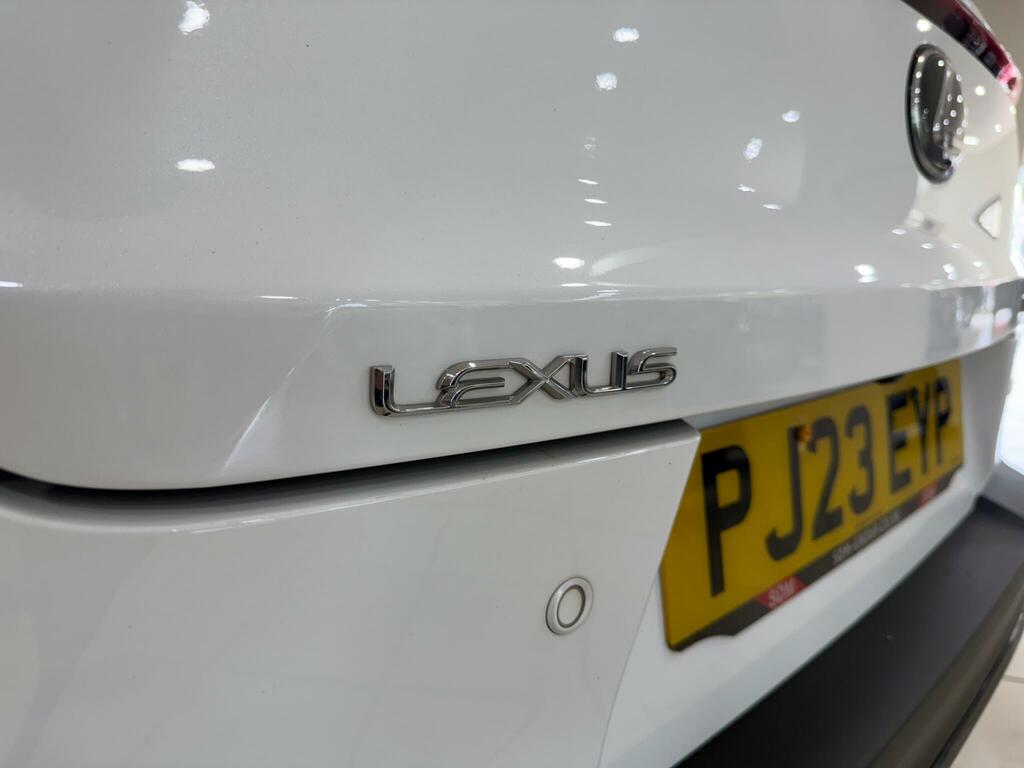 Lexus UX 250H 2.0 Cvt Premium Plus White #43