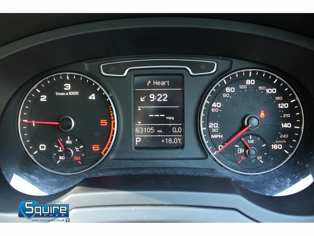 Audi Q3 Tdi Se U1647 White #3