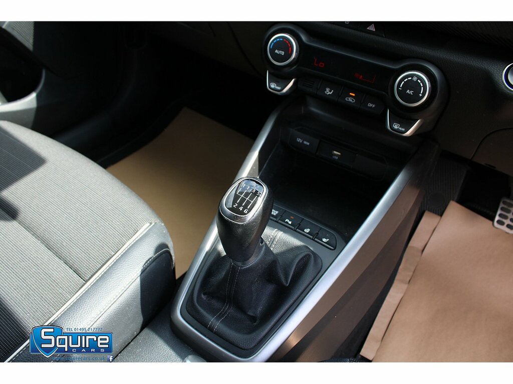 Kia RIO T-gdi Mhev Gt-line S U1626 Ulez White #2