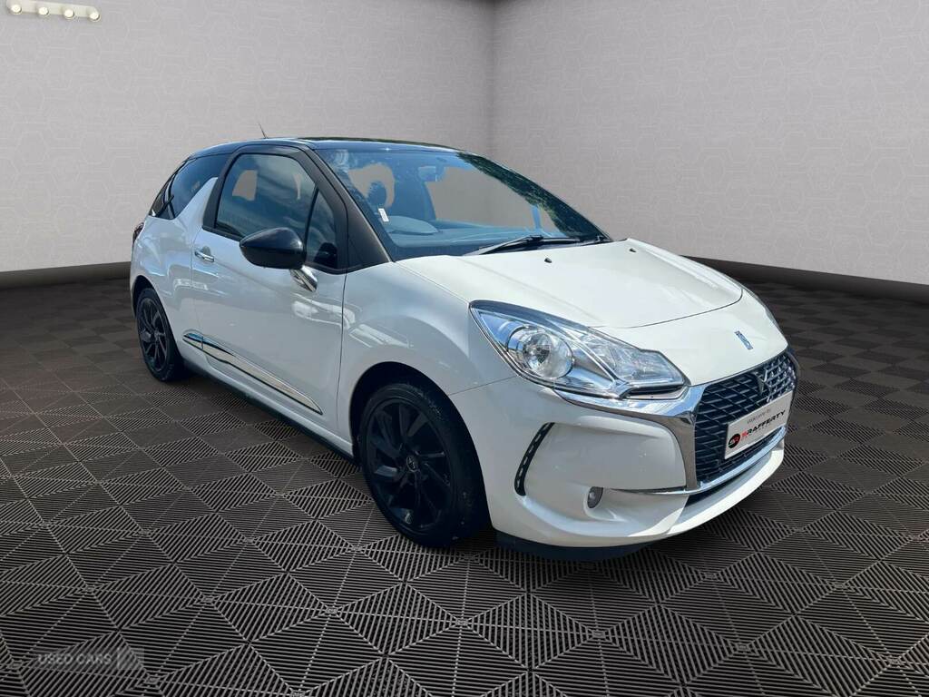 DS DS 3 1.2 Puretech 82 Connected Chic White