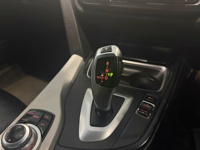 BMW 3 Series 2.0 318D M Sport Touring Euro 5 Ss Silver #15