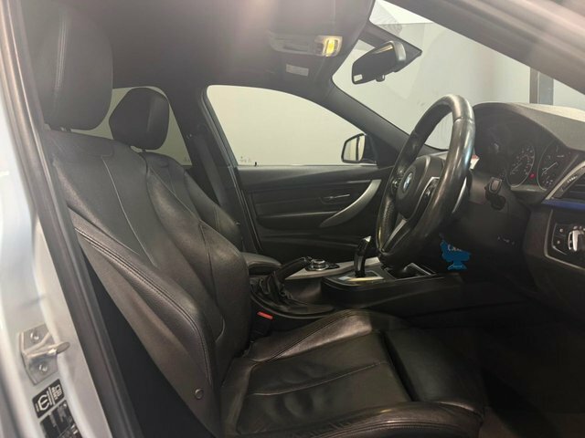 BMW 3 Series 2.0 318D M Sport Touring Euro 5 Ss Silver #11