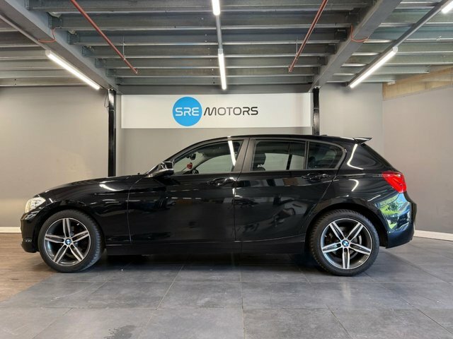 BMW 1 Series 2016 2.0 118D Sport Hatchback Eu Black #4