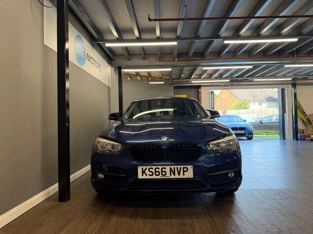 BMW 1 Series 1.5 118I Sport Hatchback Euro 6 Black #7