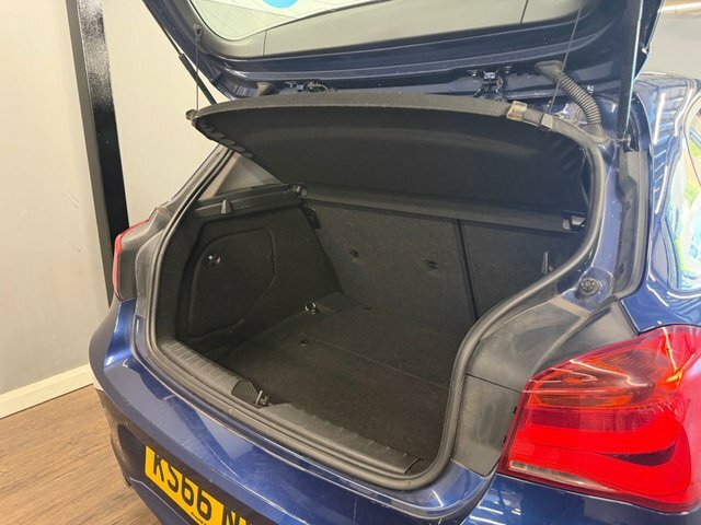 BMW 1 Series 1.5 118I Sport Hatchback Euro 6 Black #9