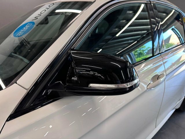 BMW 3 Series 2.0L 330E Se 181 Bhp Silver #12