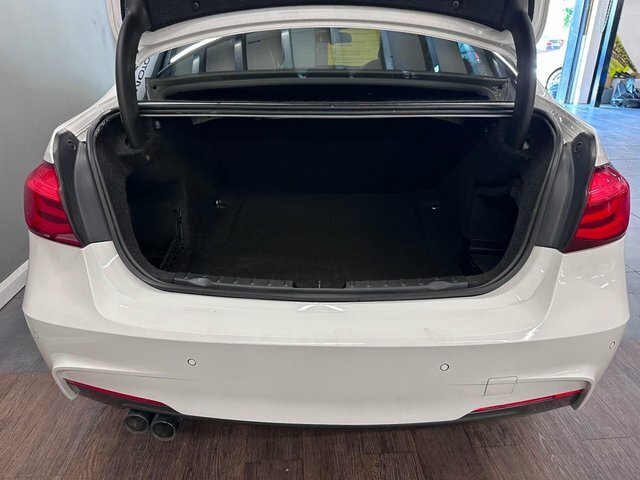BMW 3 Series 2.0L 330E Se 181 Bhp Silver #19