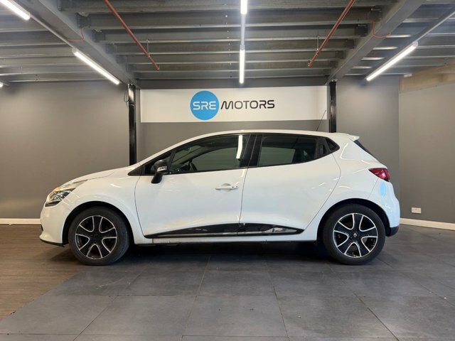 Renault Clio 2015 0.9 Tce Dynamique Nav Hatchback Ma White #4