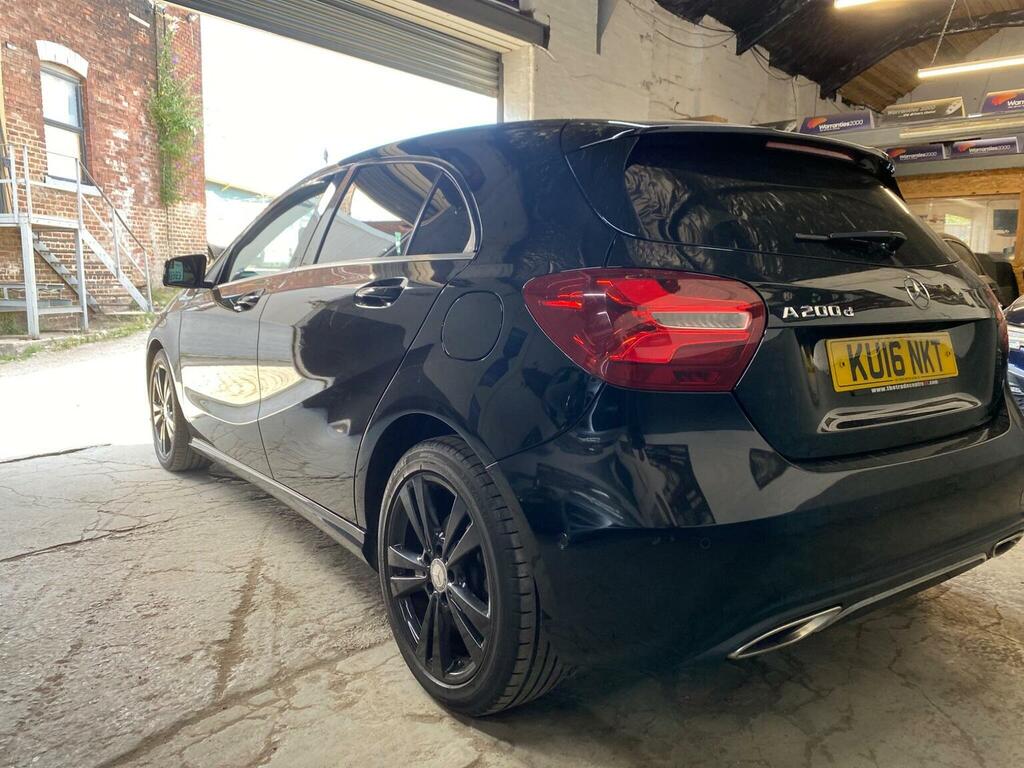 Mercedes-Benz A Class Hatchback 2.1 A200d Sport Premium 7G-dct Euro 6 KU16NKT Black #4