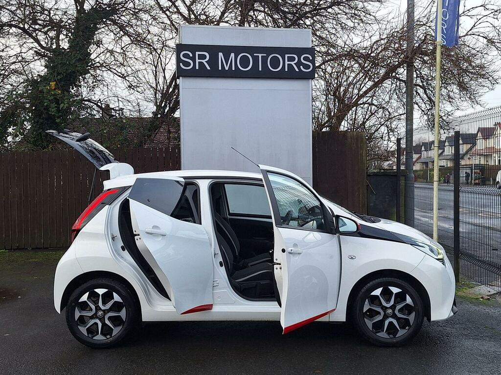 Toyota Aygo 1.0 Vvt-i X-trend Euro 6 White #5