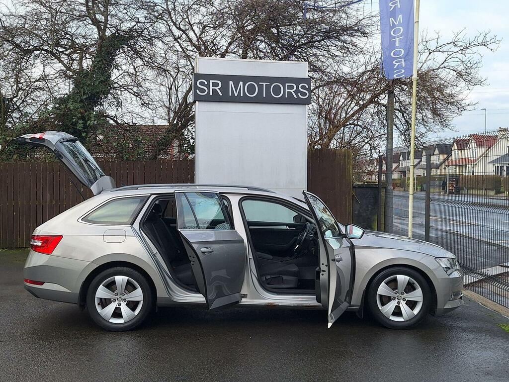 Skoda Superb Hatchback 2.0 Tdi Se L Executive, 1 Owner Car, Gre Brown #7