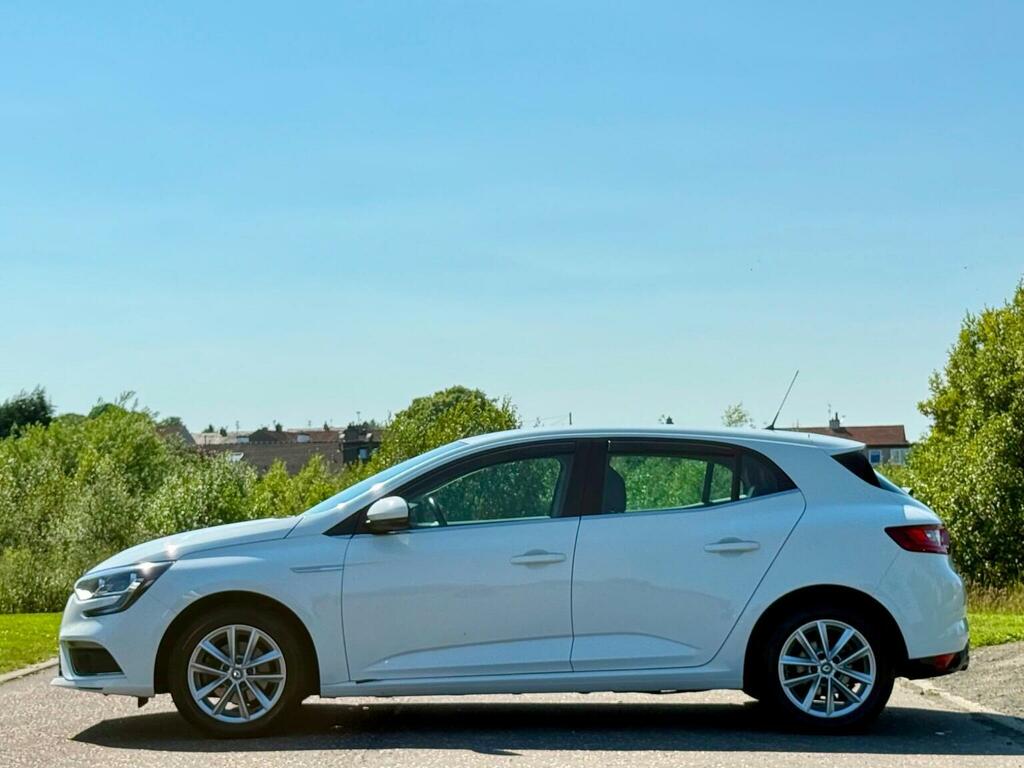 Renault Megane Hatchback 1.2 Tce Dynamique Nav Euro 6 Ss White #4