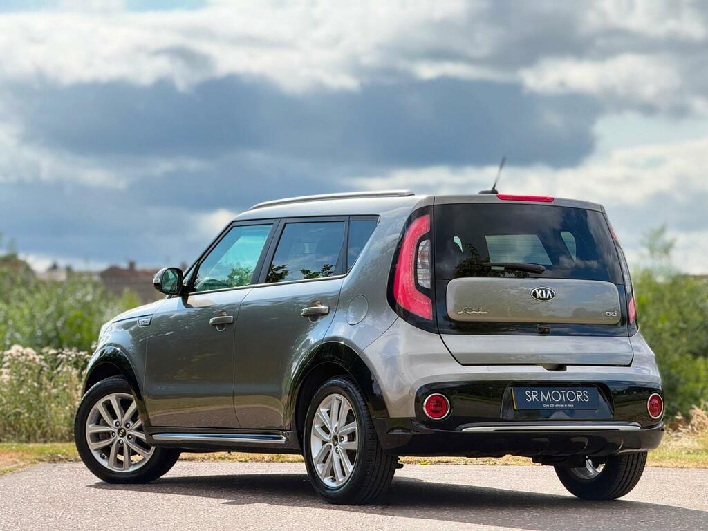 Kia Soul Suv 1.6 Crdi 2 Euro 6 201717 Silver #4