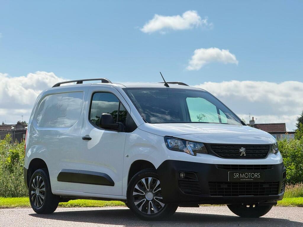 Peugeot Partner 1.5 Bluehdi 1000 Professional Standard Panel Van S White