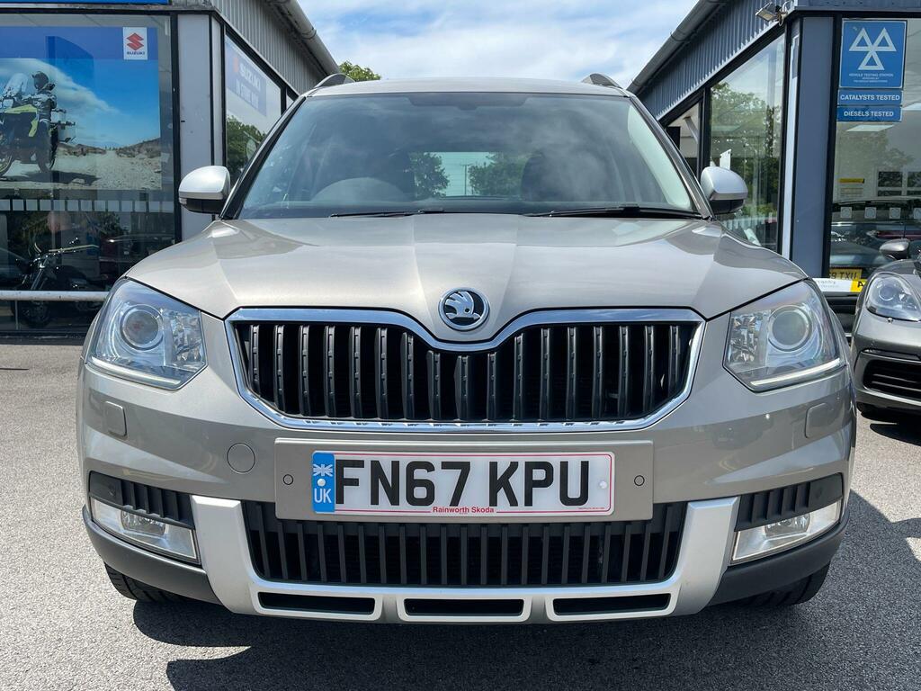 Skoda Yeti 1.2 Tsi Se L Drive Outdoor Euro 6 Ss FN67KPU #2