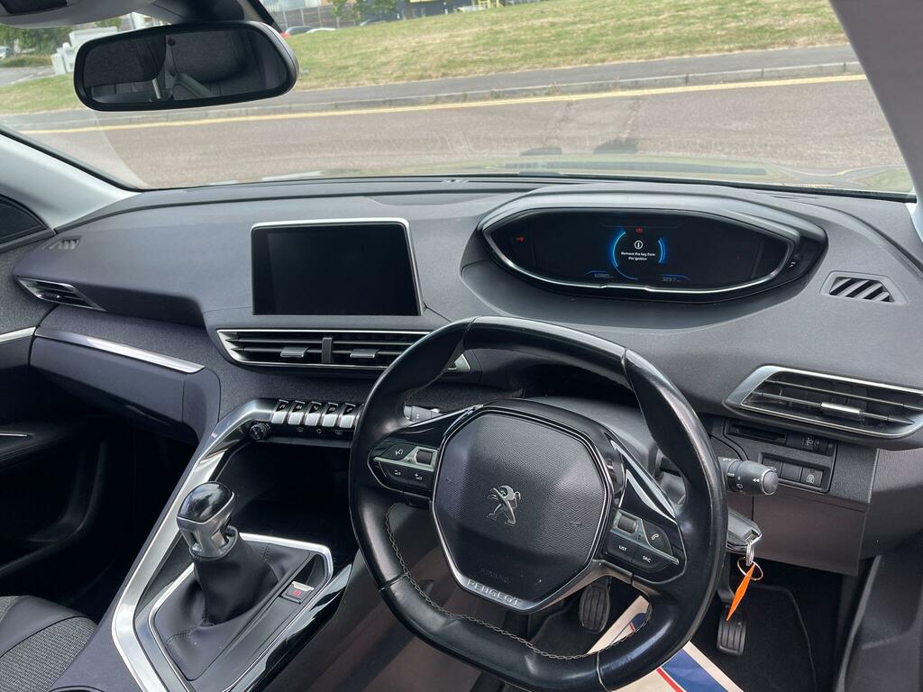 Peugeot 3008 1.2 Puretech Allure Euro 6 Ss EO18VPA #6