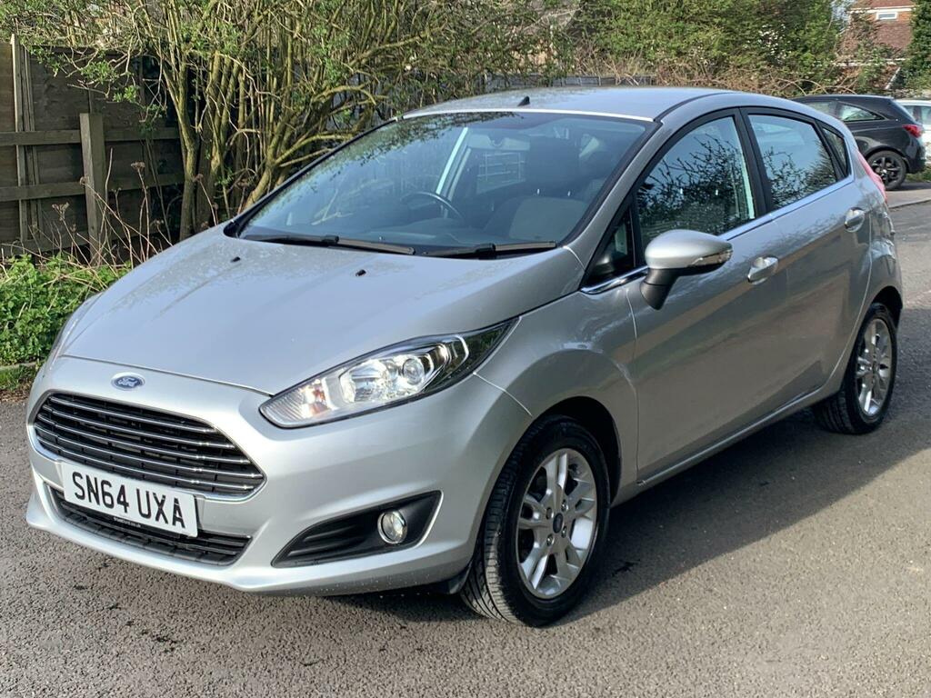 Ford Fiesta 1.6 Zetec Powershift Euro 5  #2
