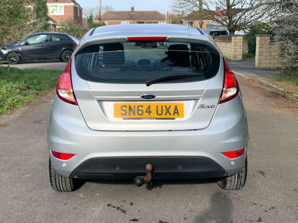 Ford Fiesta 1.6 Zetec Powershift Euro 5  #4